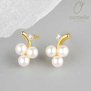 Oorbelle Triple Pearl Stud Earrings – 18K PVD Gold Plated with Zircon